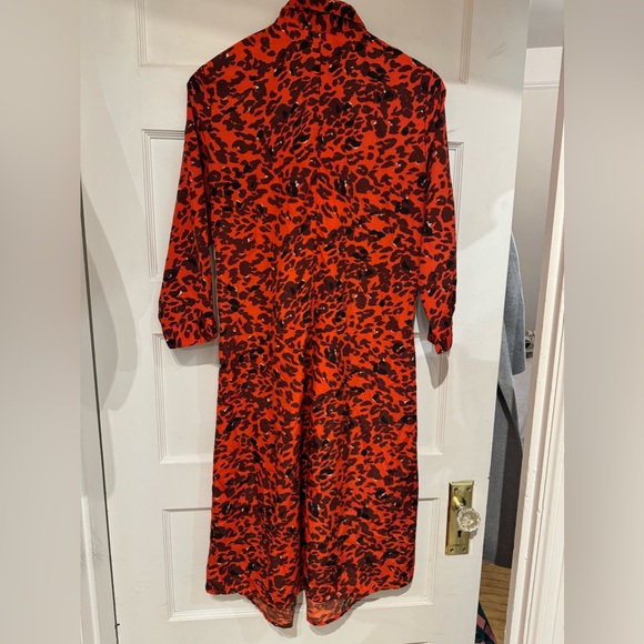RED LEOPARD BUTTON UP LOOSE DRESS - Picture 2 of 5